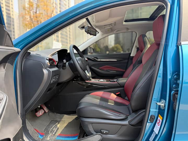 Фото 9 - Changan Oshan X5