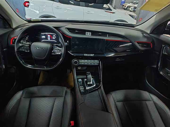 Фото 10 - Dongfeng Aeolus AX7