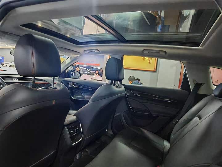 Фото 14 - Dongfeng Aeolus AX7