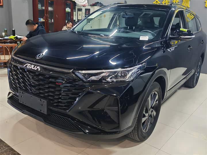 Фото 2 - Dongfeng Aeolus AX7