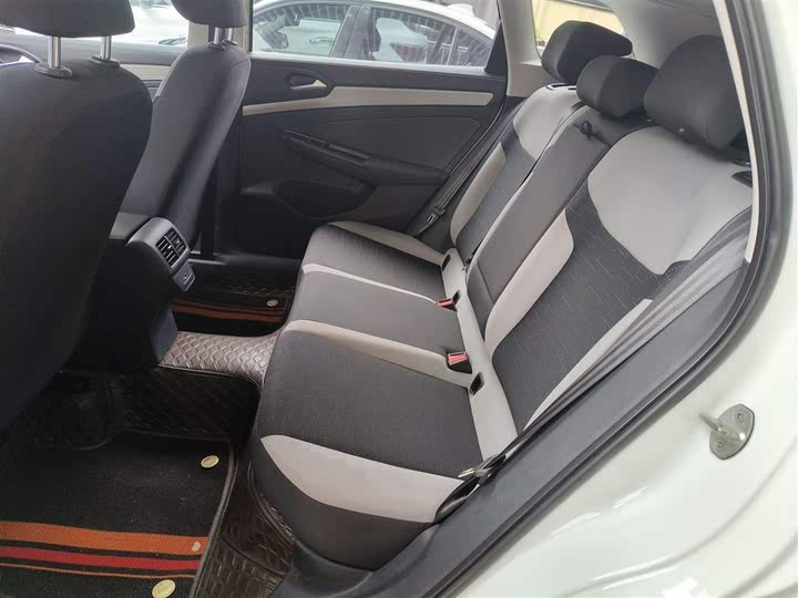 Фото 17 - Jetta VS7