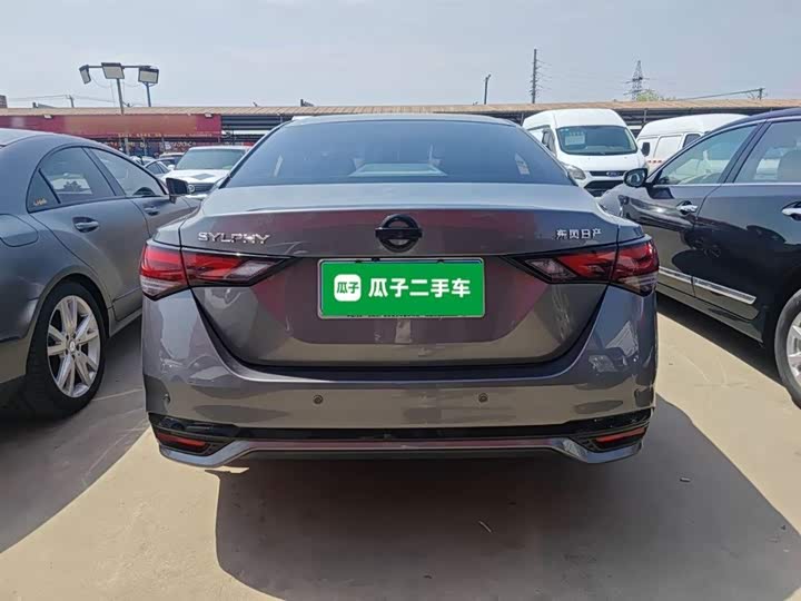 Фото 6 - Nissan Sylphy