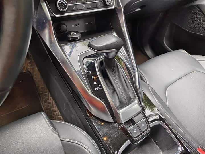 Фото 9 - Maxus G50