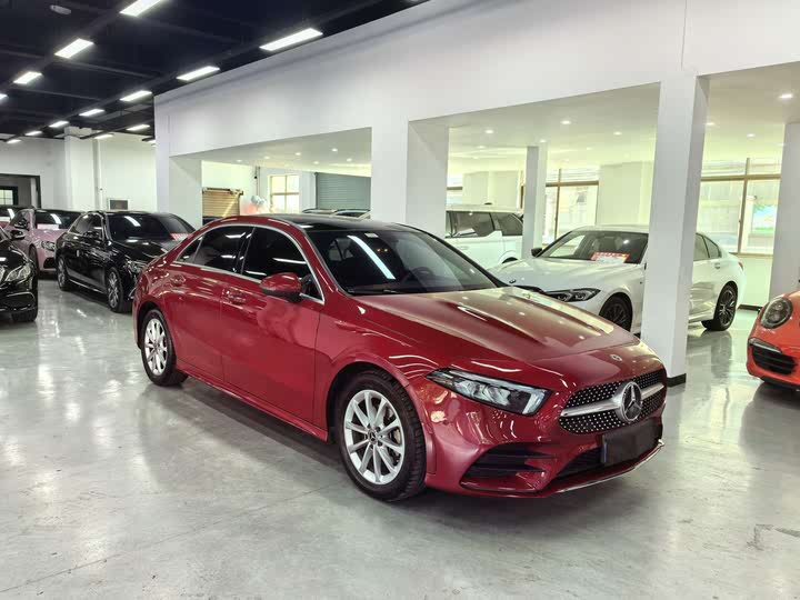 Фото 3 - Mercedes-Benz A-Class