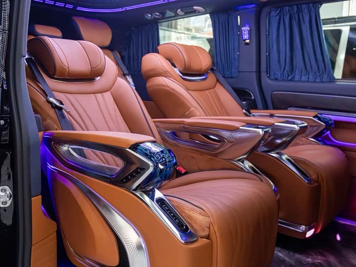 Фото 6 - Mercedes-Benz Vito