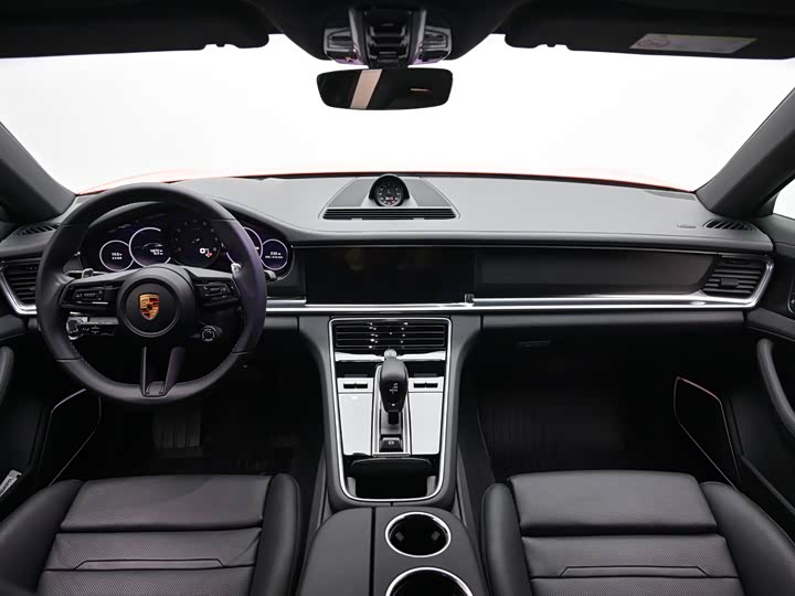 Фото 11 - Porsche Panamera