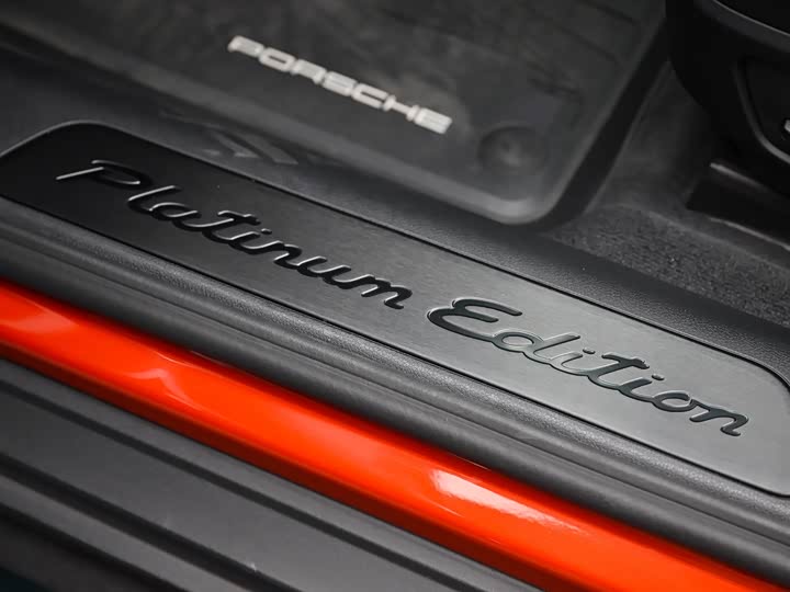 Фото 16 - Porsche Panamera