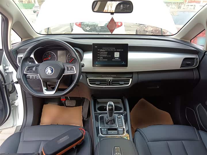 Фото 10 - BYD Song Max