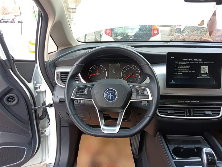 Фото 11 - BYD Song Max