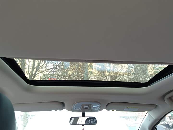 Фото 18 - BYD Song Max