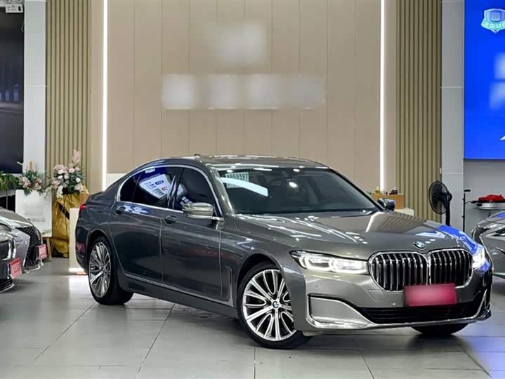 Фото 7 - BMW 7 Series