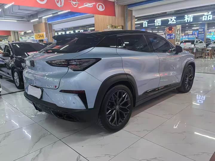 Фото 4 - Changan UNI-T