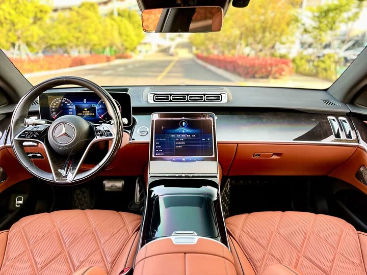 Фото 8 - Mercedes-Benz Maybach S-Class