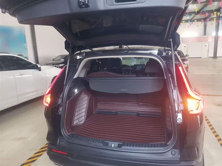 Фото 19 - Honda CR-V