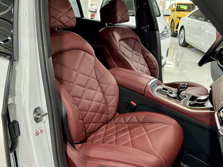 Фото 14 - BMW X5