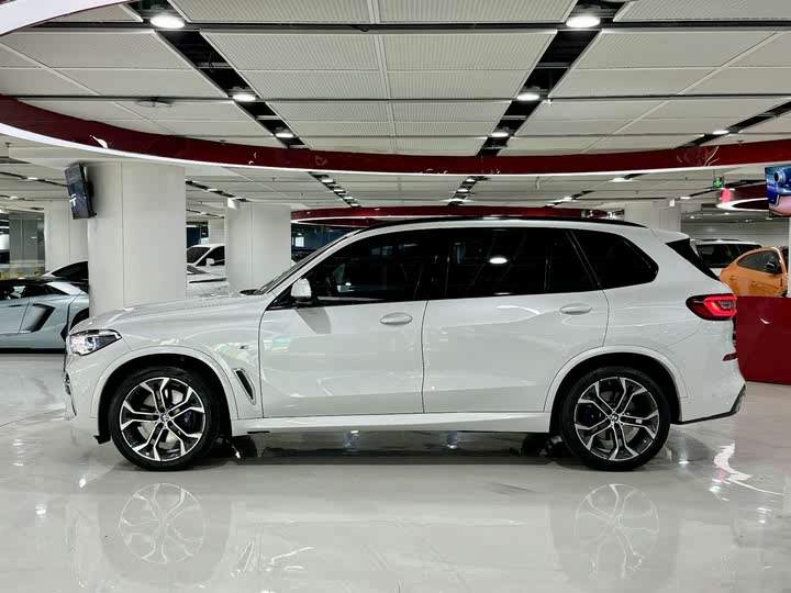 Фото 3 - BMW X5