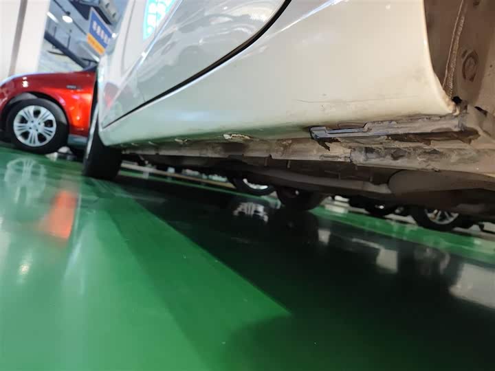 Фото 22 - Changan Alsvin