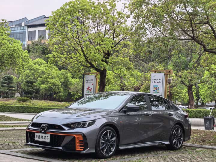 Фото 1 - GAC Trumpchi Empow R