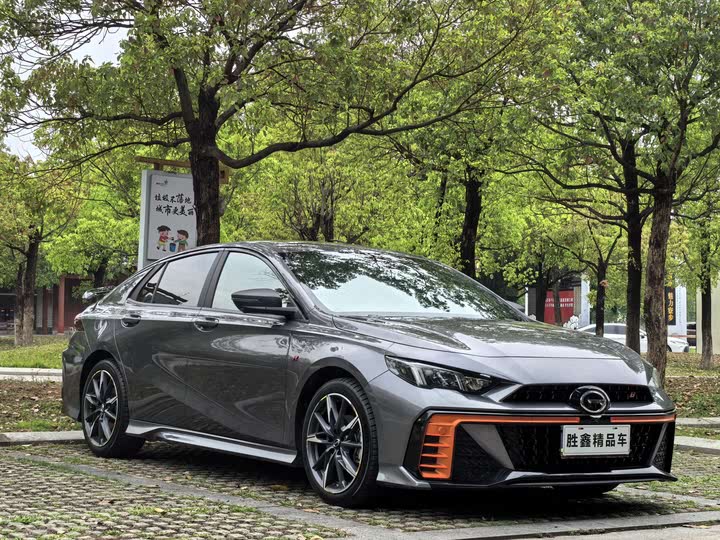 Фото 2 - GAC Trumpchi Empow R