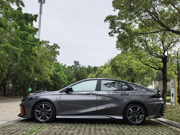 Фото 3 - GAC Trumpchi Empow R