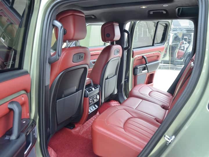 Фото 5 - Land Rover Defender