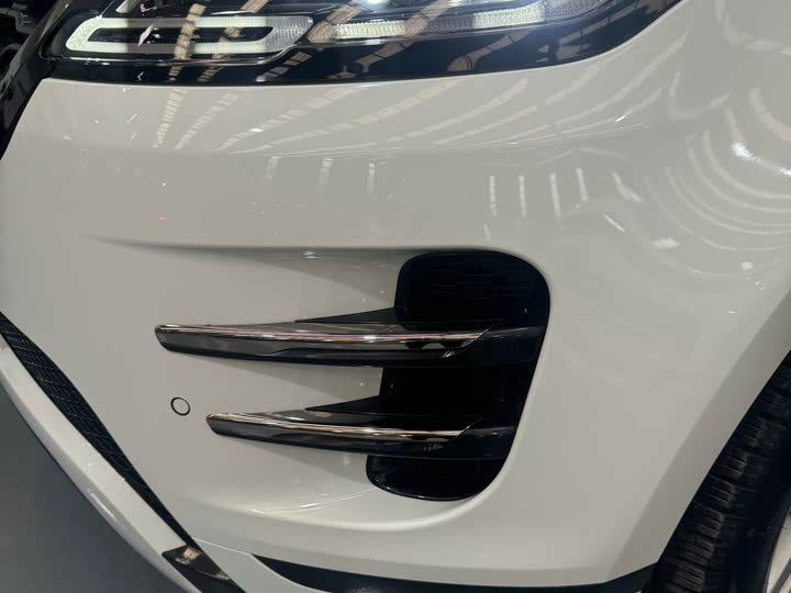 Фото 10 - Land Rover Range Rover Evoque L