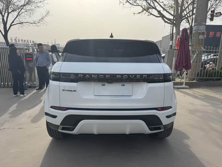 Фото 8 - Land Rover Range Rover Evoque L