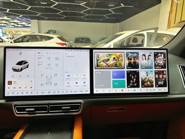 Фото 15 - LiXiang L7