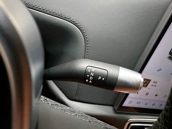 Фото 16 - LiXiang L7