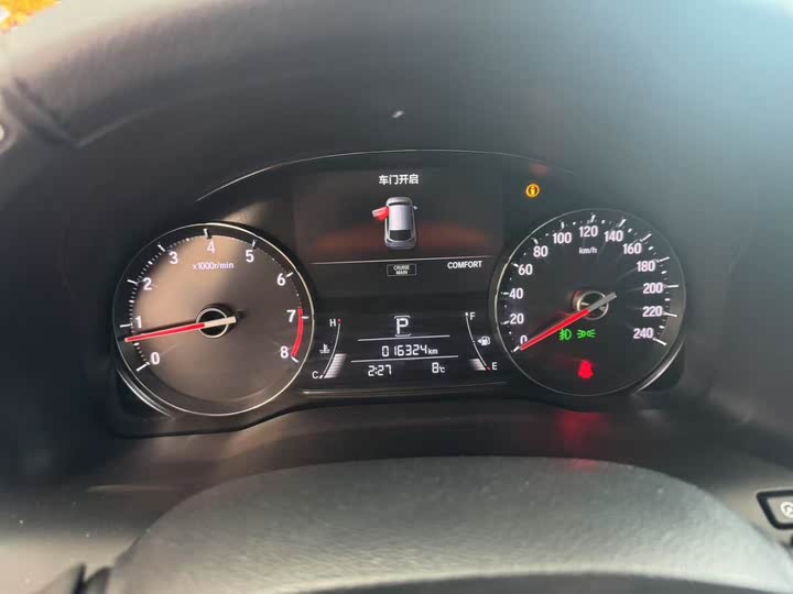 Фото 10 - Honda Avancier