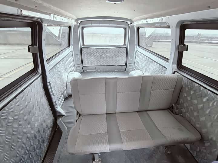 Фото 9 - Foton G5