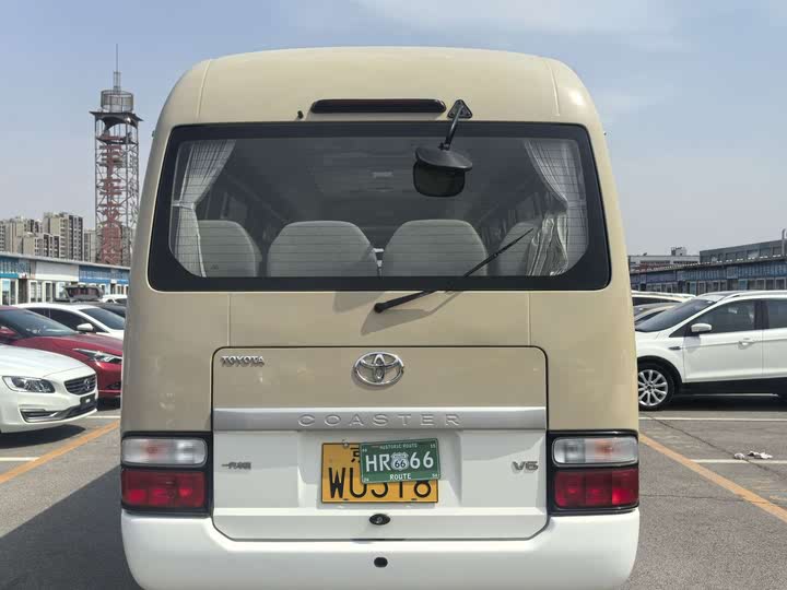 Фото 4 - Toyota Coaster