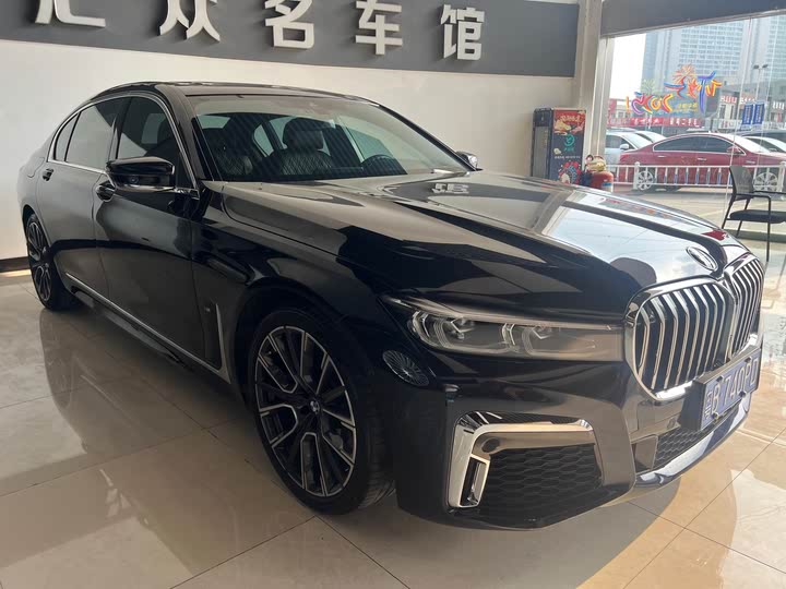 Фото 1 - BMW 7 Series