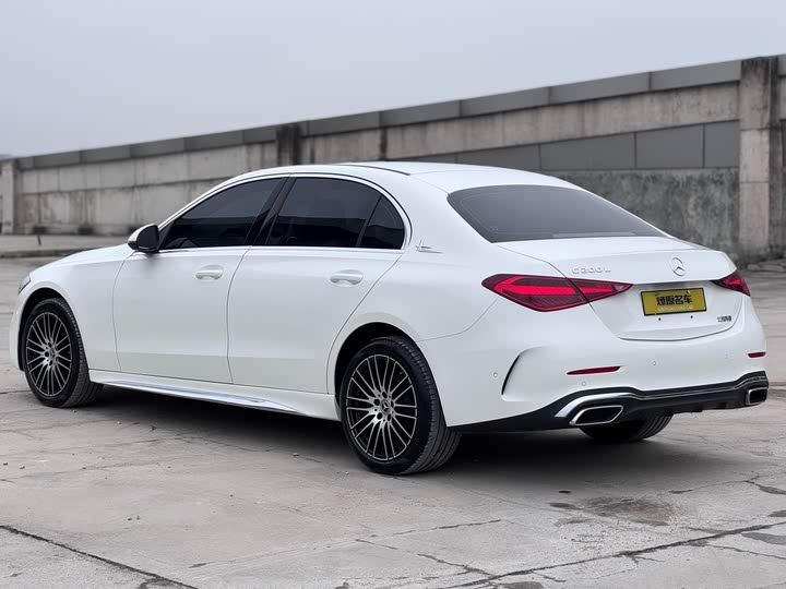 Фото 5 - Mercedes-Benz C-Class