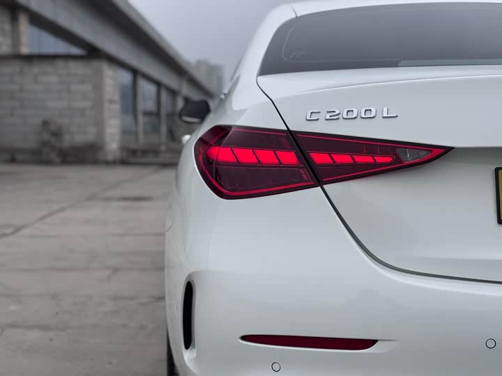 Фото 9 - Mercedes-Benz C-Class