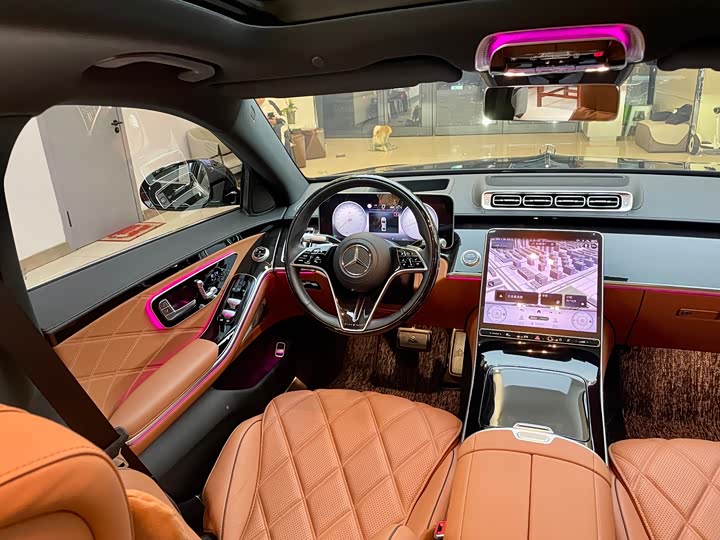 Фото 19 - Mercedes-Benz Maybach S-Class