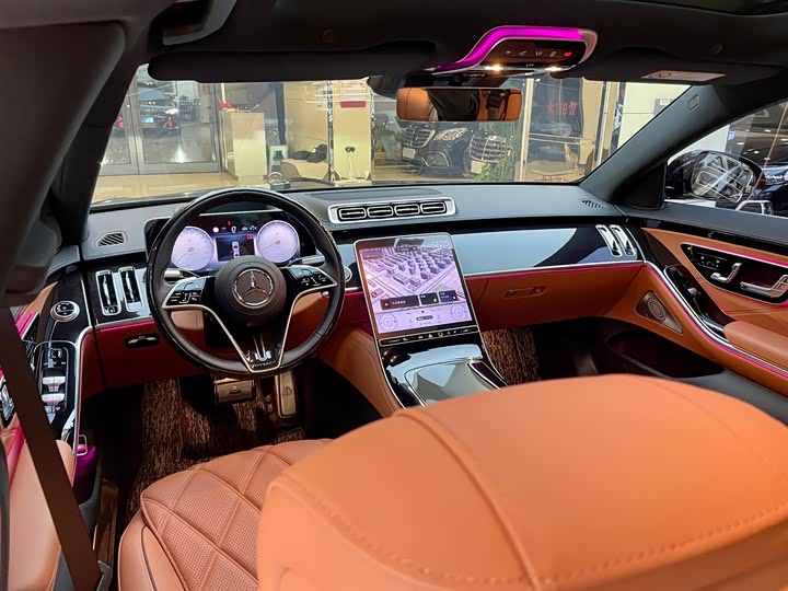 Фото 24 - Mercedes-Benz Maybach S-Class