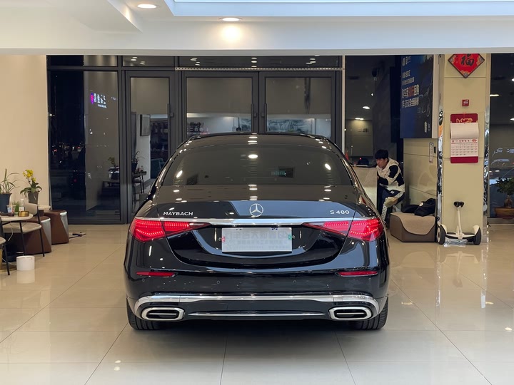 Фото 46 - Mercedes-Benz Maybach S-Class