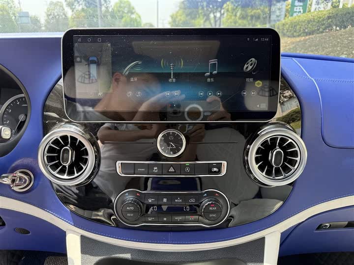 Фото 10 - Mercedes-Benz Vito