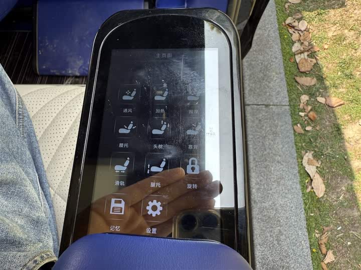 Фото 18 - Mercedes-Benz Vito