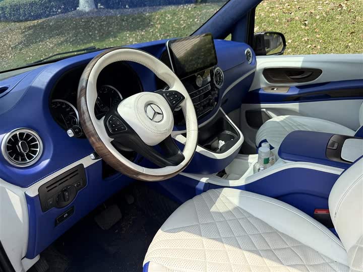 Фото 7 - Mercedes-Benz Vito