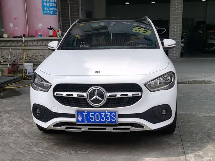 Фото 4 - Mercedes-Benz GLA-Class