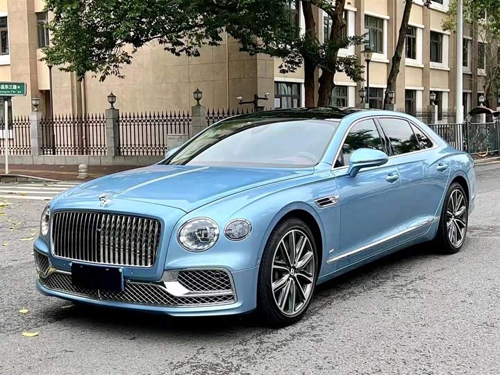 Фото 1 - Bentley Flying Spur
