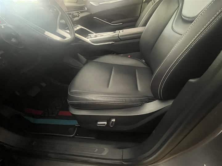 Фото 13 - Haval H6