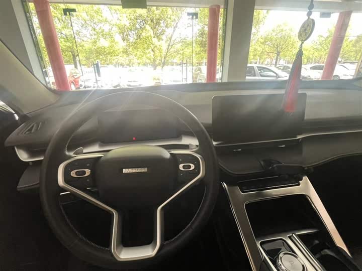 Фото 3 - Haval H6