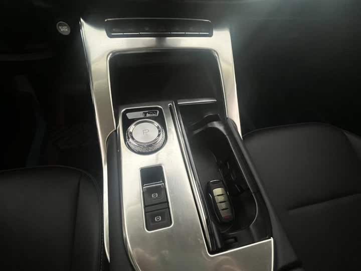 Фото 7 - Haval H6