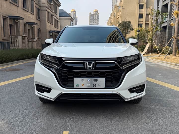 Фото 6 - Honda UR-V