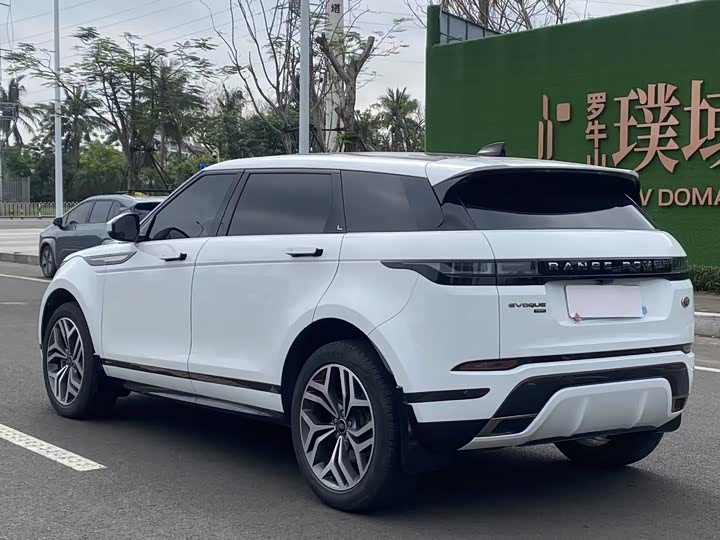 Фото 7 - Land Rover Range Rover Evoque L