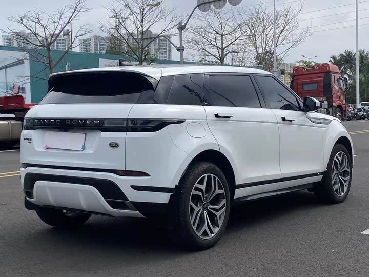 Фото 9 - Land Rover Range Rover Evoque L