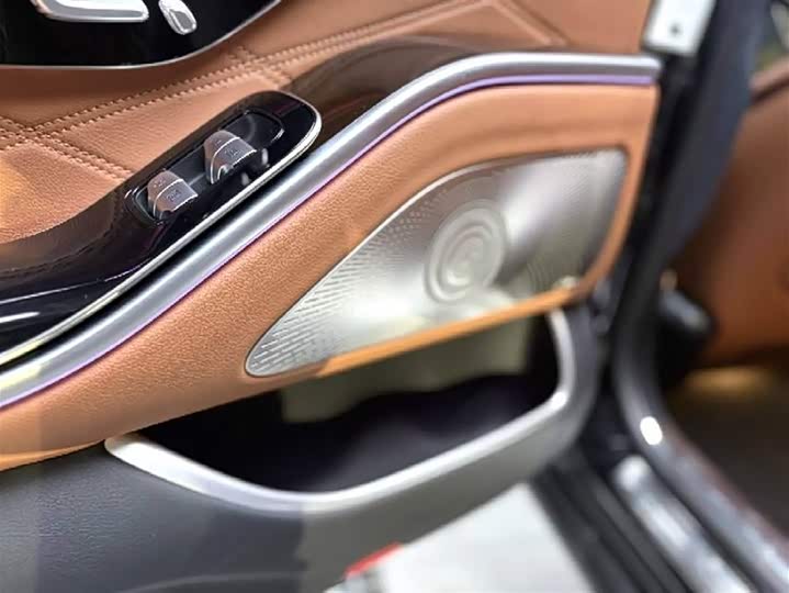 Фото 7 - Mercedes-Benz Maybach S-Class